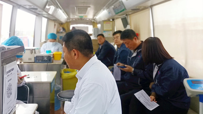 沈阳航空产业集团组织员工开展“献热血、践初心”无偿献血活动