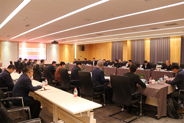 省人大副主任陈向群一行就航空产业发展情况到集团开展专题调研